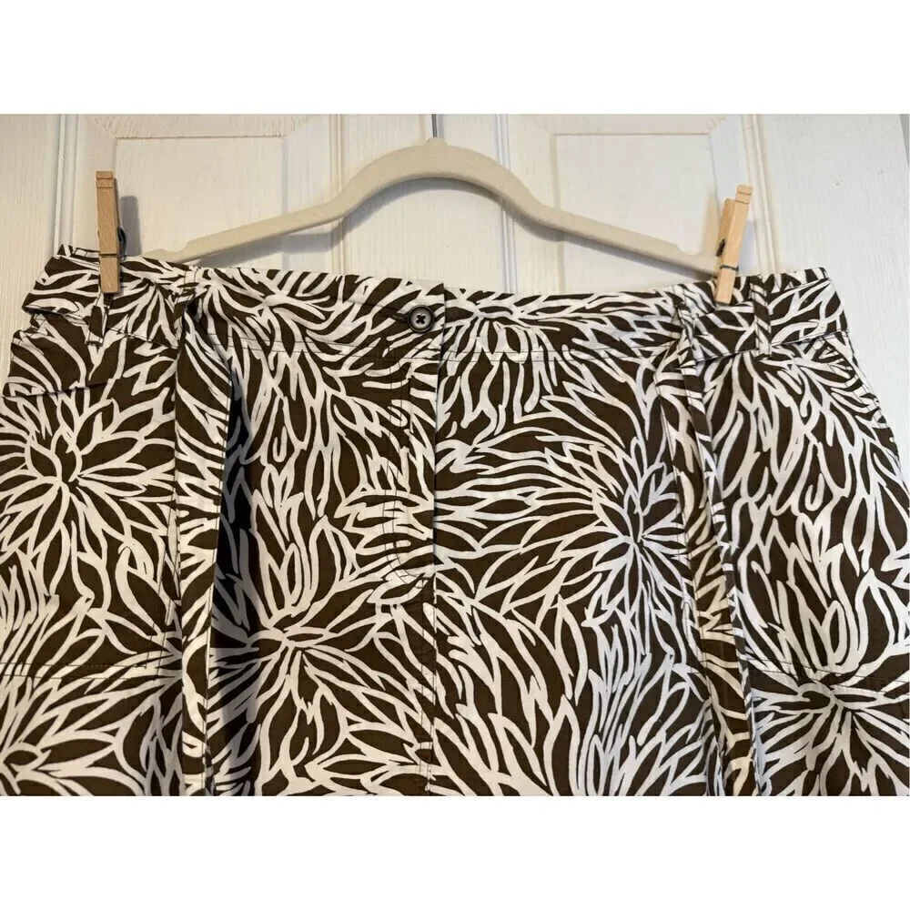 Lands End Women’s Skort Plus Sz. 22W Self Belt Pockets Brown/White